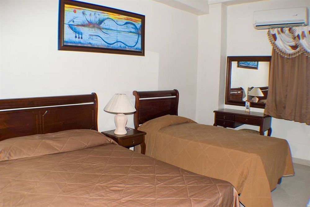 Hotel Luis V 산토도밍고 외부 사진