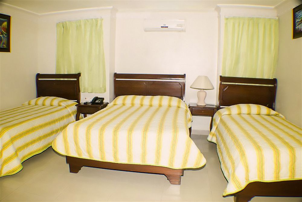 Hotel Luis V 산토도밍고 외부 사진